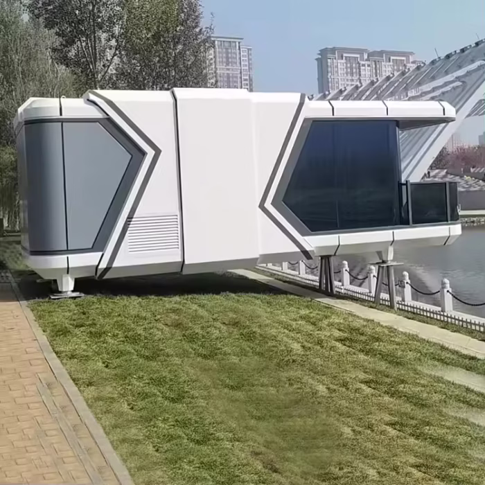 Good Price Luxury Glass Wall Aluminum Plate Intelligent Furniture Capsule House Modular Prefab House