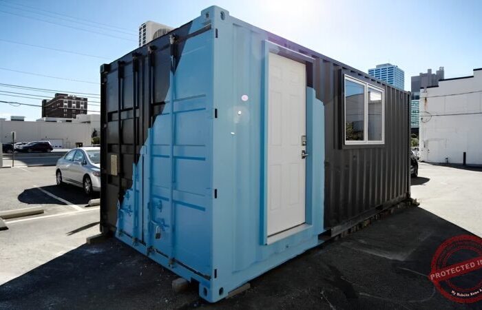 Fully Equiped 20ft Shipping Container Home