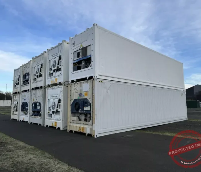 Reefers shipping containers